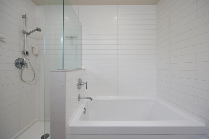 Photo 19 at 5552 Oak Street, Cambie, Vancouver West