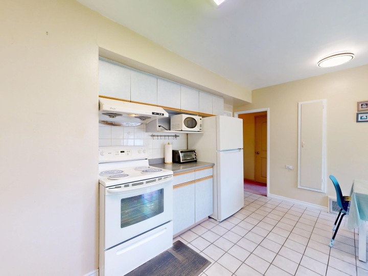 Photo 8 at 3157 Penticton Street, Renfrew Heights, Vancouver East