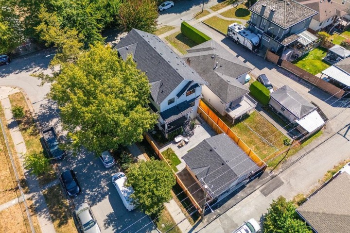 Photo 32 at 2598 E 16th Avenue, Renfrew Heights, Vancouver East