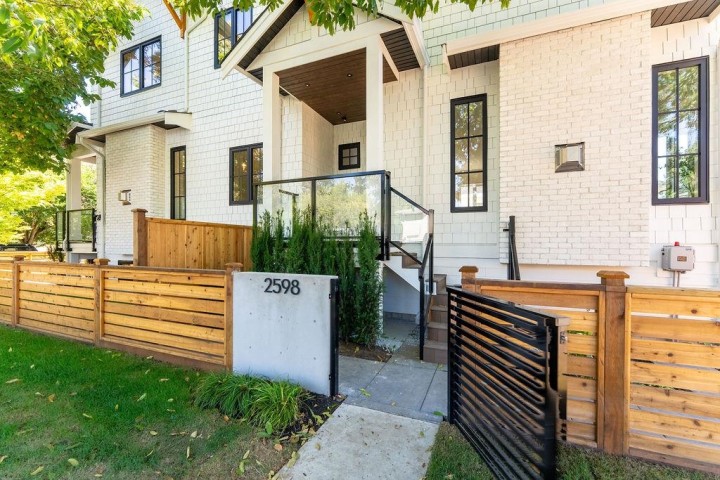 Photo 5 at 2598 E 16th Avenue, Renfrew Heights, Vancouver East
