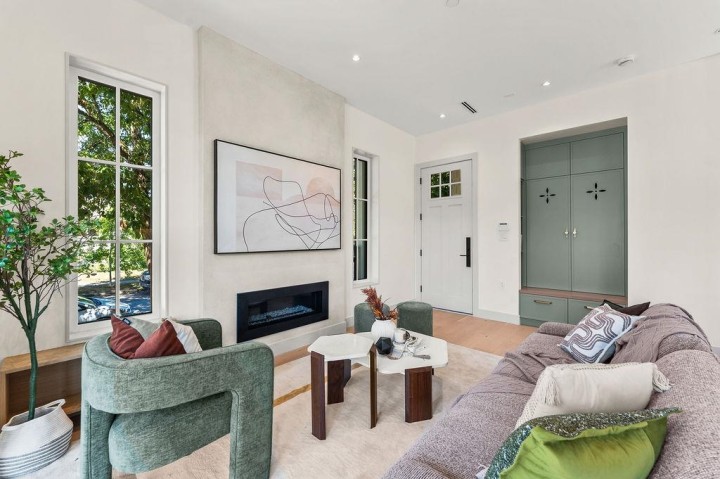 Photo 9 at 2598 E 16th Avenue, Renfrew Heights, Vancouver East