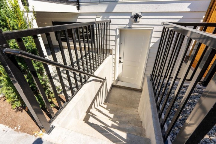 Photo 25 at 2598 E 16th Avenue, Renfrew Heights, Vancouver East