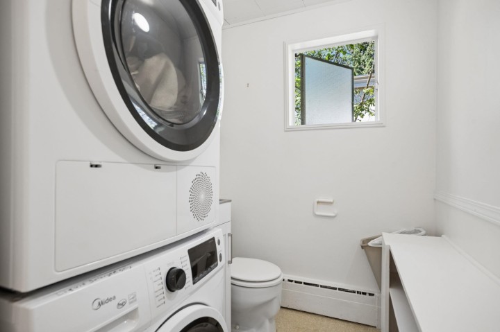 Photo 11 at 1844 Acadia Road, University VW, Vancouver West