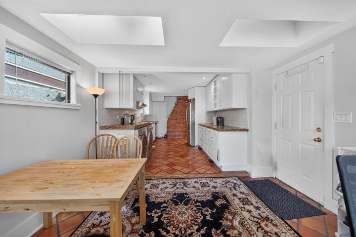 Photo 16 at 3519 W 14th Avenue, Kitsilano, Vancouver West