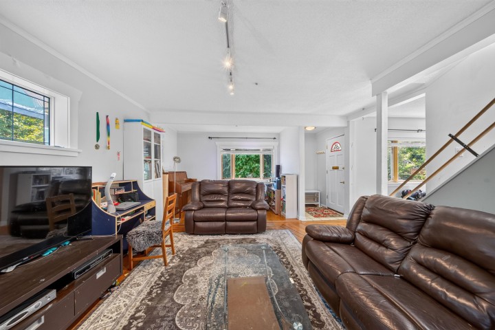 Photo 10 at 3519 W 14th Avenue, Kitsilano, Vancouver West