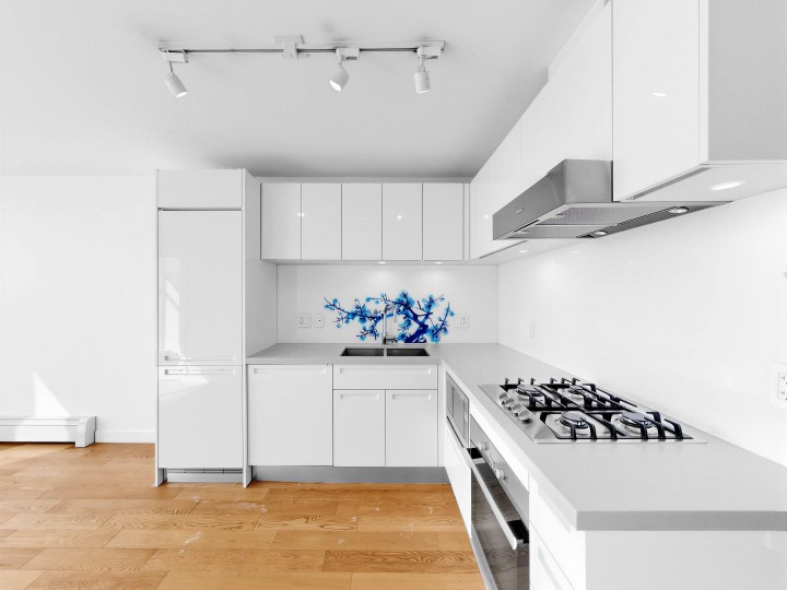Photo 12 at 1608 - 188 Keefer Street, Downtown VE, Vancouver East