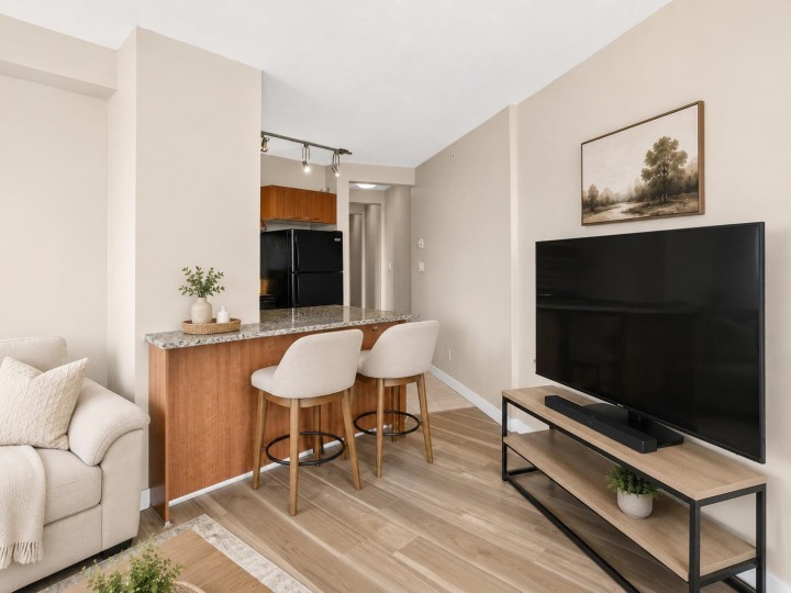Photo 5 at 609 - 4028 Knight Street, Knight, Vancouver East