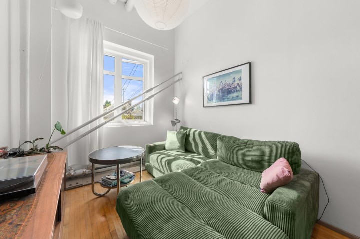 Photo 11 at 120 - 2556 E Hastings Street, Renfrew VE, Vancouver East