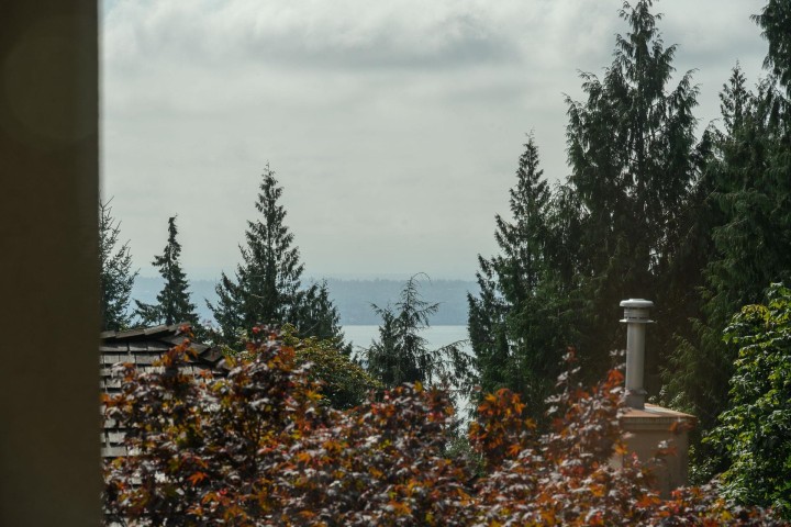 Photo 40 at 2757 Chelsea Court, Chelsea Park, West Vancouver