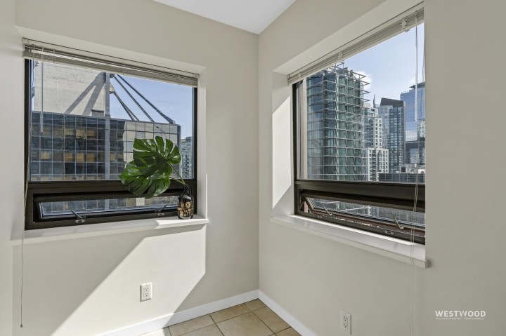 Photo 11 at 1708 - 1367 Alberni Street, West End VW, Vancouver West