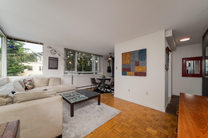 Photo 5 at 203 - 1850 Comox Street, West End VW, Vancouver West