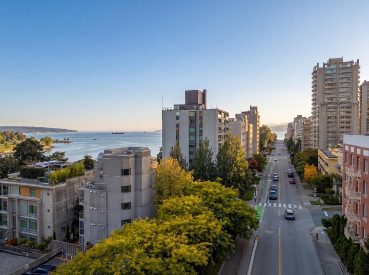 Photo 34 at 300 - 1410 Bute Street, West End VW, Vancouver West
