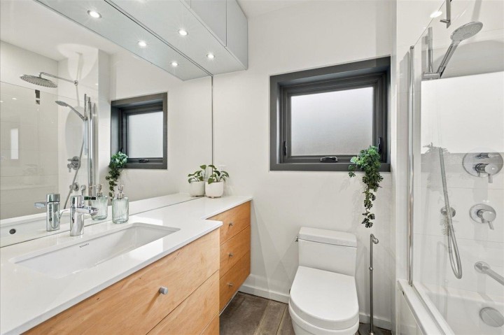 Photo 19 at 3008 Victoria Drive, Grandview Woodland, Vancouver East