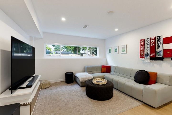 Photo 26 at 4921 Chester Street, Fraser VE, Vancouver East