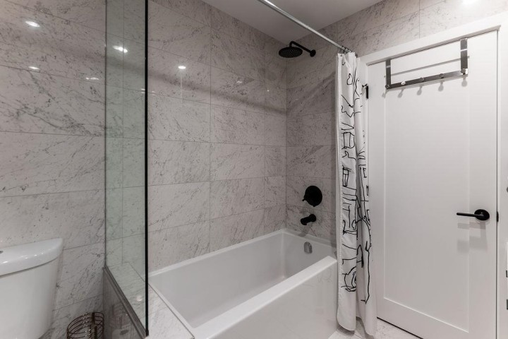 Photo 24 at 4921 Chester Street, Fraser VE, Vancouver East