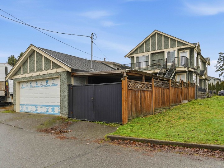 Photo 20 at 1389 E 54th Avenue, South Vancouver, Vancouver East