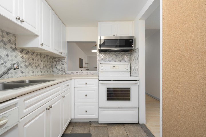 Photo 24 at 106 - 1477 Fountain Way, False Creek, Vancouver West