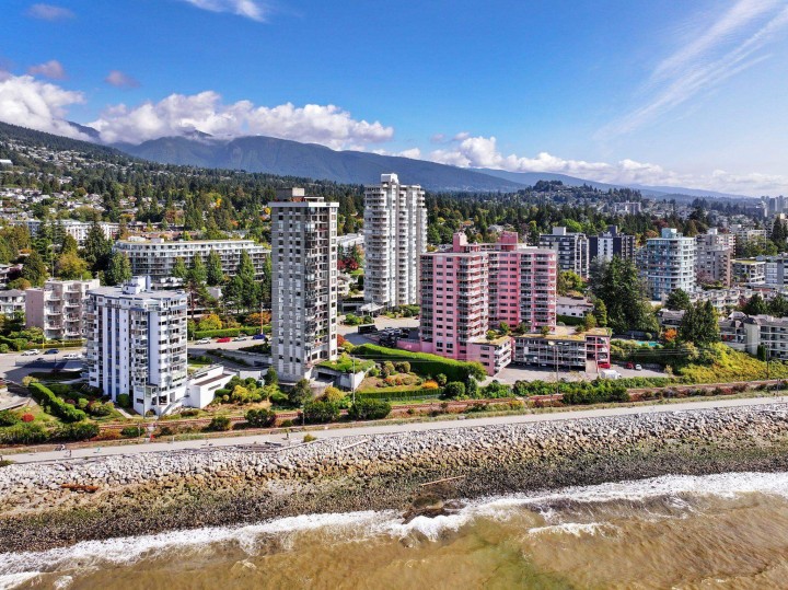Photo 23 at 1502 - 2203 Bellevue Avenue, Dundarave, West Vancouver