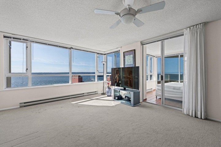 Photo 5 at 1502 - 2203 Bellevue Avenue, Dundarave, West Vancouver