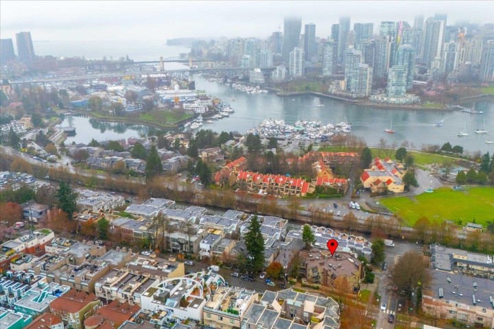 Photo 15 at 101 - 1005 W 7th Avenue, Fairview VW, Vancouver West