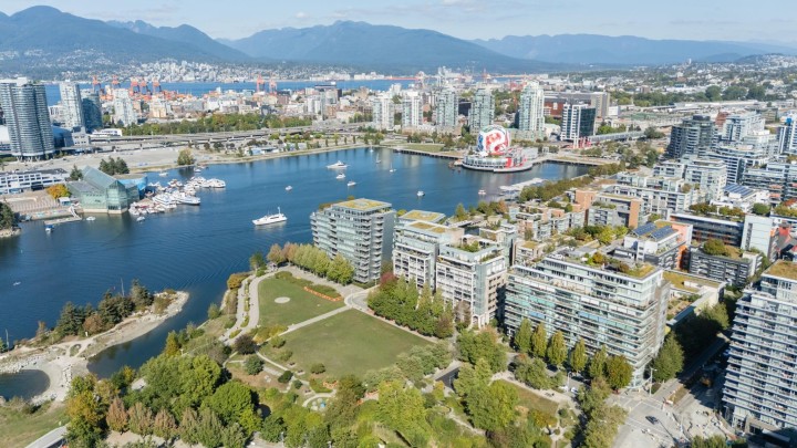 Photo 34 at 906 - 181 W 1st Avenue, False Creek, Vancouver West