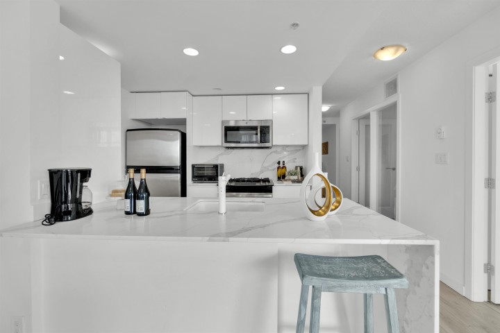 Photo 13 at 502 - 455 Beach Crescent, Yaletown, Vancouver West
