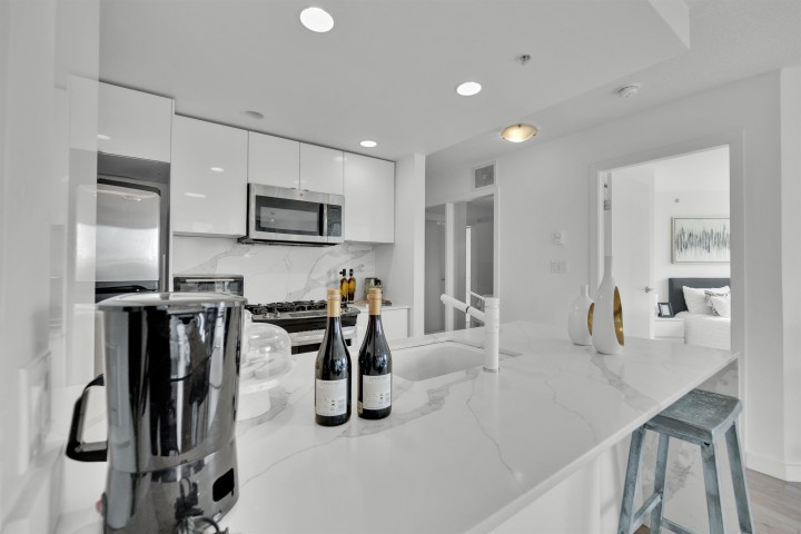 Photo 12 at 502 - 455 Beach Crescent, Yaletown, Vancouver West
