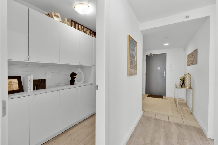 Photo 18 at 502 - 455 Beach Crescent, Yaletown, Vancouver West
