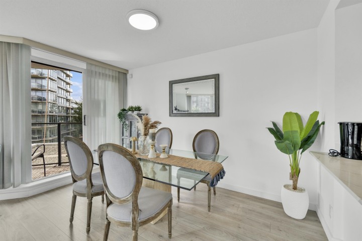 Photo 11 at 502 - 455 Beach Crescent, Yaletown, Vancouver West
