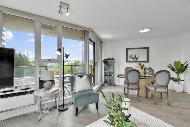 Photo 4 at 502 - 455 Beach Crescent, Yaletown, Vancouver West