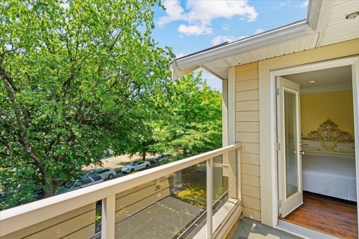 Photo 16 at 1185 E 62nd Avenue, South Vancouver, Vancouver East