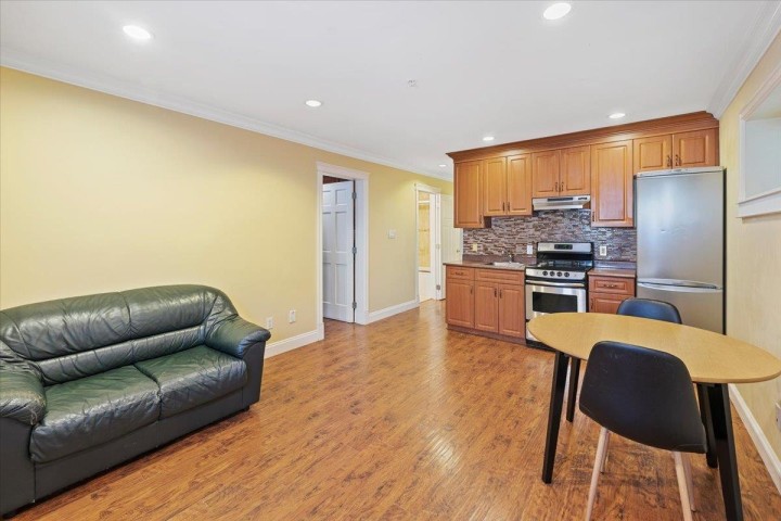 Photo 26 at 1185 E 62nd Avenue, South Vancouver, Vancouver East
