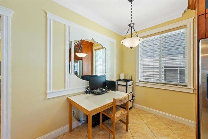 Photo 11 at 1185 E 62nd Avenue, South Vancouver, Vancouver East