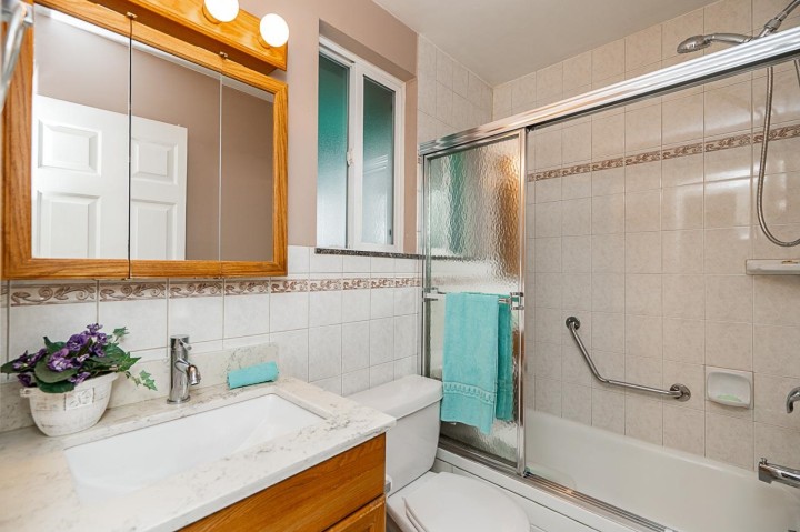 Photo 12 at 1342 Grant Street, Grandview Woodland, Vancouver East