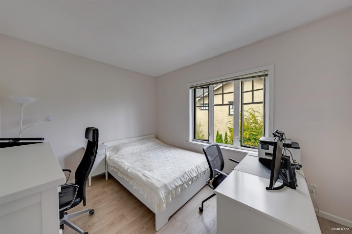 Photo 18 at 989 W 38th Avenue, Cambie, Vancouver West