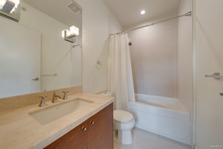 Photo 21 at 989 W 38th Avenue, Cambie, Vancouver West