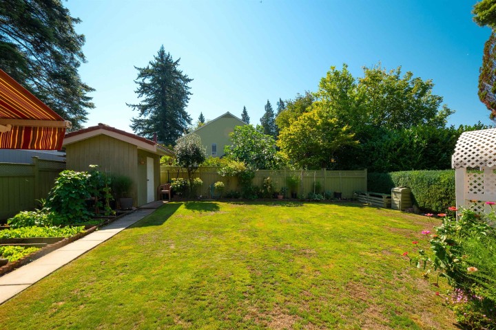 Photo 34 at 6440 Rosebery Avenue, Horseshoe Bay WV, West Vancouver