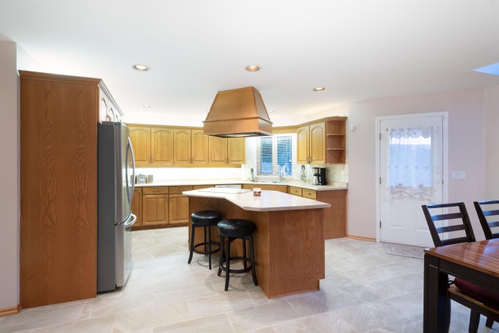 Photo 8 at 6440 Rosebery Avenue, Horseshoe Bay WV, West Vancouver