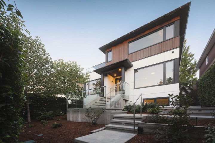 Photo 1 at 50 Dieppe Place, Renfrew Heights, Vancouver East