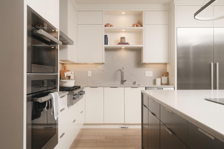 Photo 10 at 50 Dieppe Place, Renfrew Heights, Vancouver East