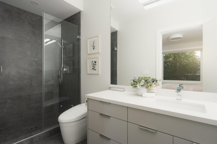 Photo 15 at 50 Dieppe Place, Renfrew Heights, Vancouver East