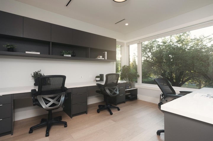 Photo 8 at 50 Dieppe Place, Renfrew Heights, Vancouver East