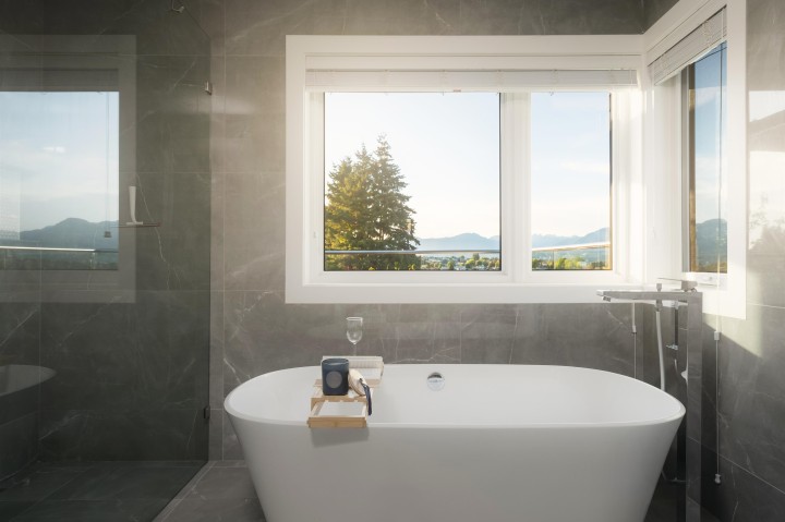 Photo 25 at 50 Dieppe Place, Renfrew Heights, Vancouver East