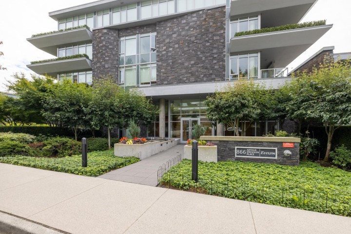 Photo 36 at 303 - 866 Arthur Erickson Place, Park Royal, West Vancouver