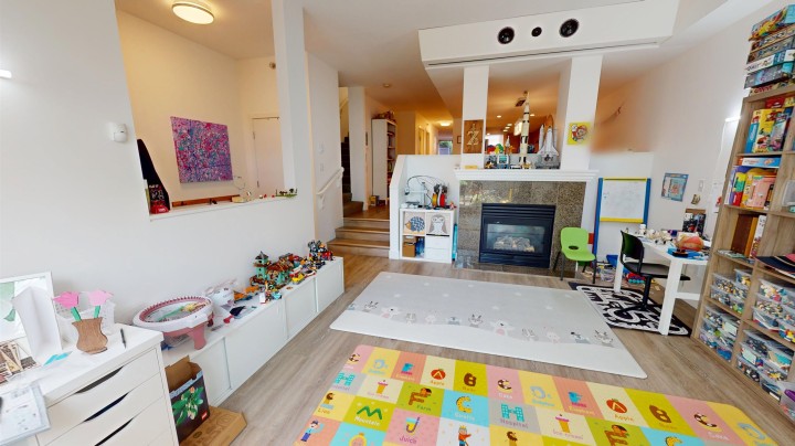 Photo 6 at 1040 Quebec Street, Downtown VE, Vancouver East