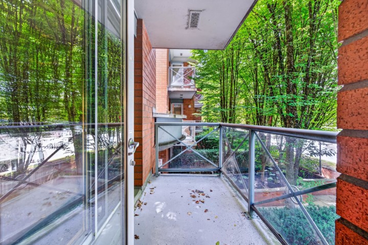 Photo 20 at 213 - 5770 Oak Street, Oakridge VW, Vancouver West