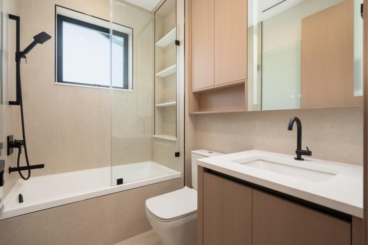 Photo 10 at 2 - 1448 E 30th Avenue, Knight, Vancouver East