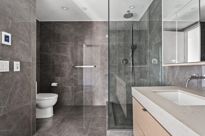Photo 14 at 303 - 633 W King Edward Avenue, Cambie, Vancouver West