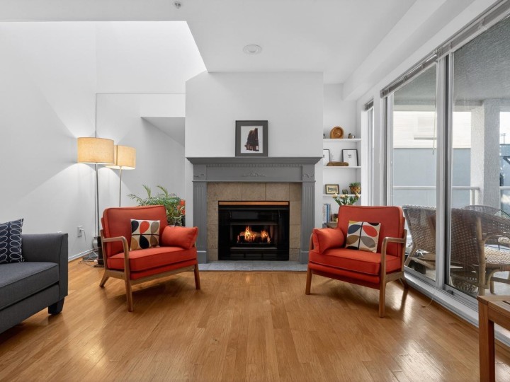 Photo 12 at 313 - 2175 W 3rd Avenue, Kitsilano, Vancouver West