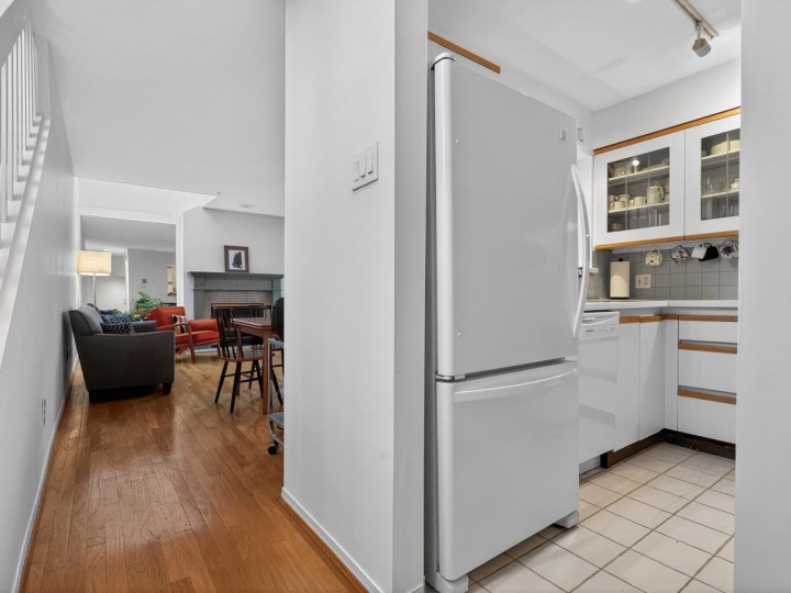Photo 7 at 313 - 2175 W 3rd Avenue, Kitsilano, Vancouver West